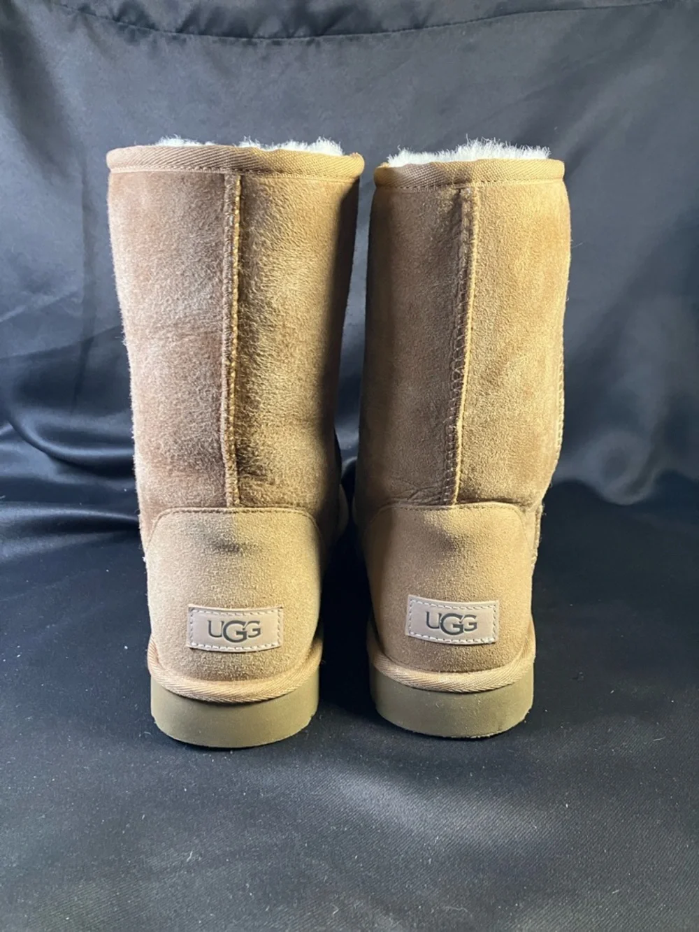 Ugg Women's Classic Short II Boots, 10M, Brown